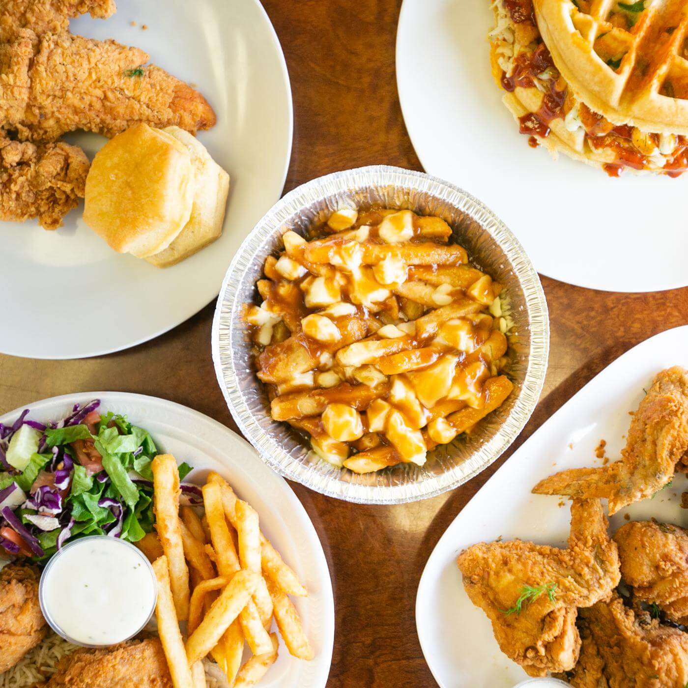 Broast Inn Chicken and Waffles (77 Dundas St W, Mississauga, ON, Canada